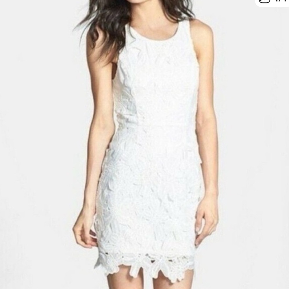 ASTR The Label White Floral Lace Dress